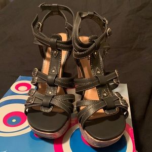 Black strap wedge sandals